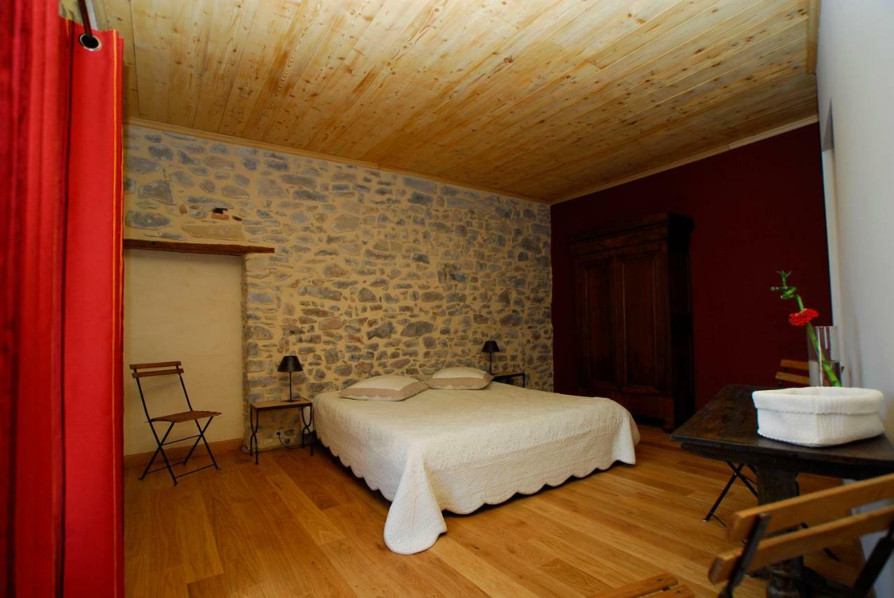 Le Coing Des Vignes Bed & Breakfast Mauressargues Eksteriør bilde